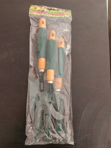 Gardening tools, 3 pieces